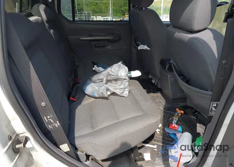 2001 Ford Explorer Sport Trac from USA, damaged, VIN 1FMZU77E01UA26285